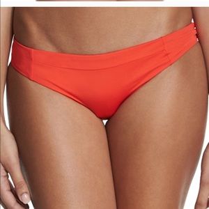 ❤️NWT VITAMIN A Adriana hipster bottom